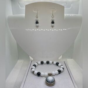 Dark Gray And White Charm Bracelet Set